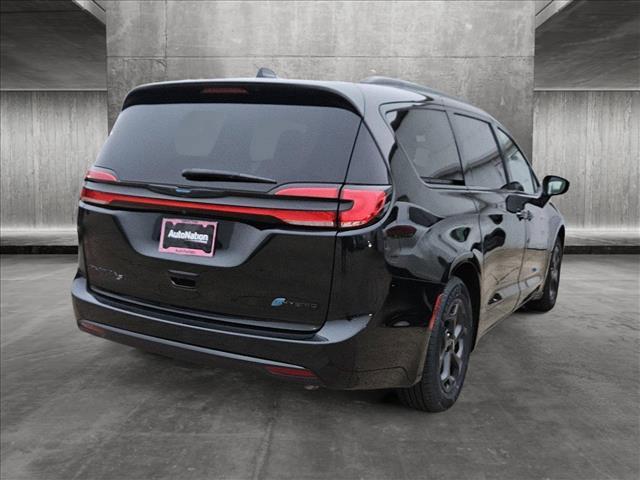 used 2021 Chrysler Pacifica Hybrid car, priced at $26,495