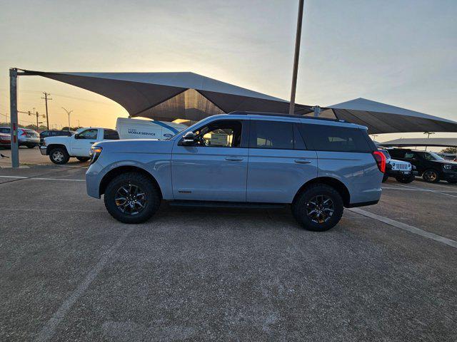 new 2025 Ford Expedition car, priced at $78,059