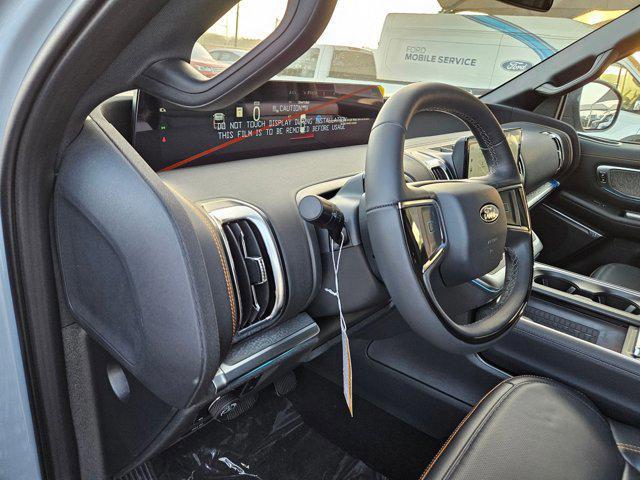 new 2025 Ford Expedition car, priced at $78,059
