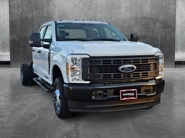 new 2025 Ford F-350 car, priced at $69,754