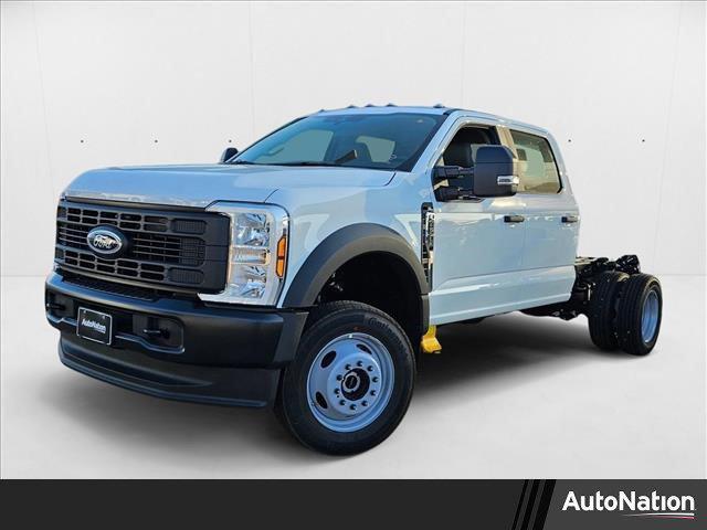 new 2025 Ford F-450 car, priced at $65,230