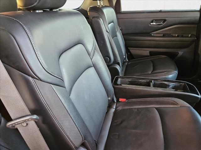 used 2022 Nissan Pathfinder car, priced at $25,289