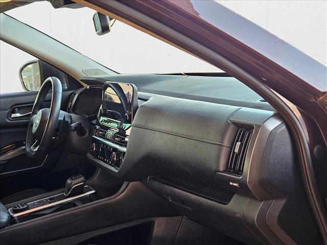 used 2022 Nissan Pathfinder car, priced at $25,289