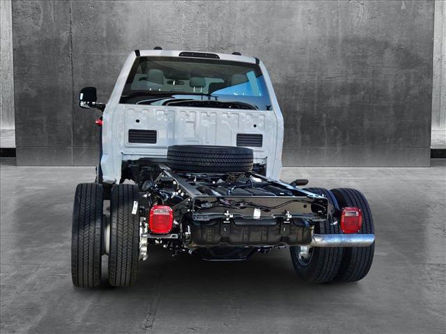 new 2025 Ford F-450 car, priced at $65,230