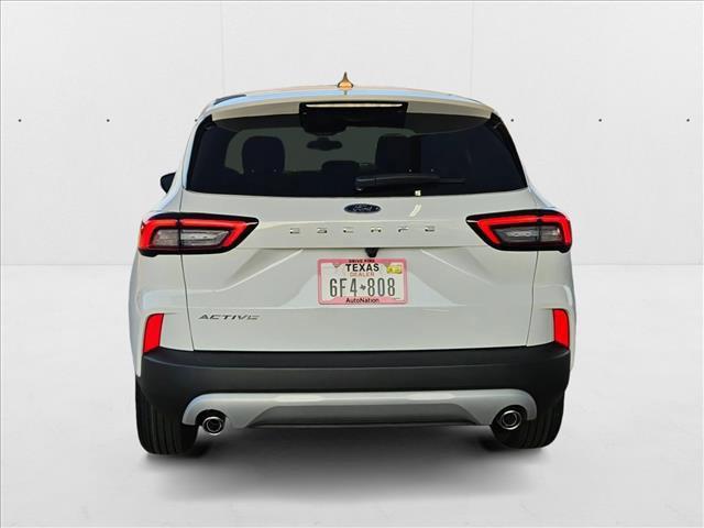 new 2025 Ford Escape car, priced at $22,718