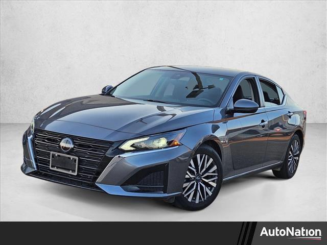 used 2023 Nissan Altima car, priced at $20,967