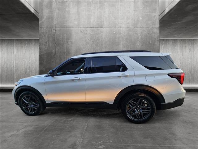 new 2025 Ford Explorer car, priced at $54,758