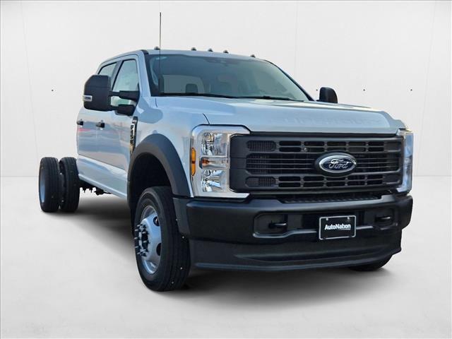 new 2025 Ford F-450 car, priced at $65,230