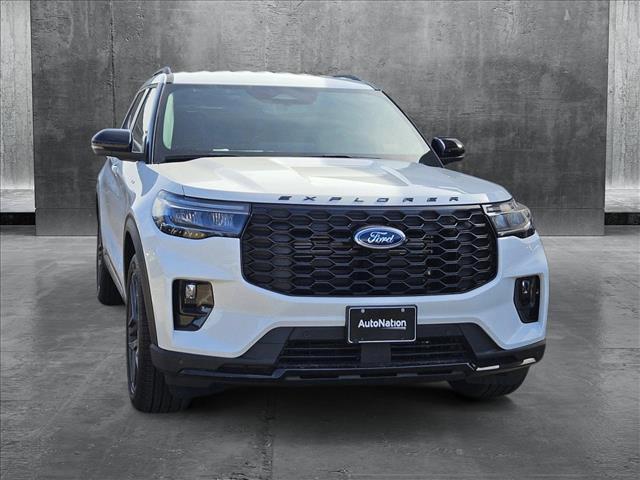 new 2025 Ford Explorer car, priced at $44,664