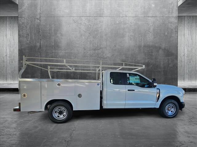 new 2025 Ford F-250 car, priced at $47,328