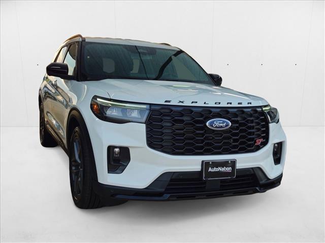 new 2025 Ford Explorer car, priced at $52,576