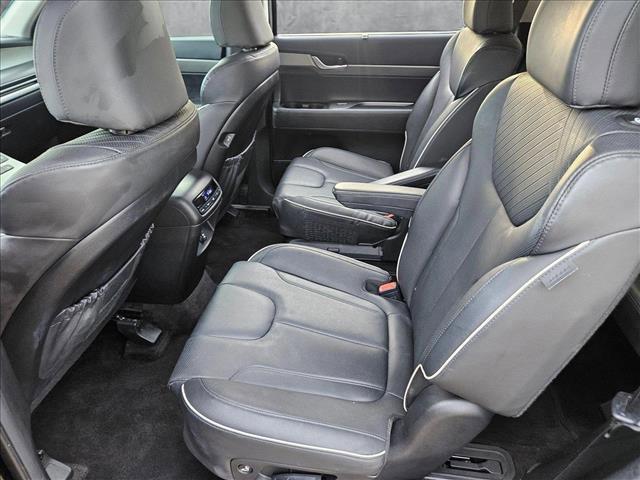 used 2024 Hyundai Palisade car, priced at $36,299