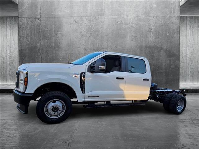 new 2025 Ford F-350 car, priced at $69,754