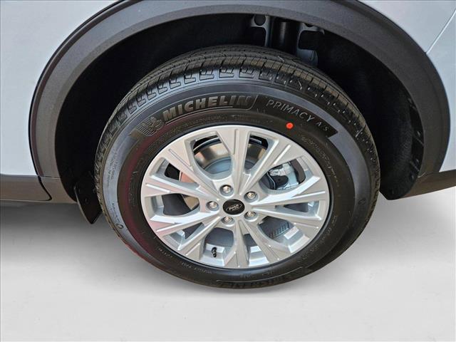 new 2025 Ford Escape car, priced at $21,995