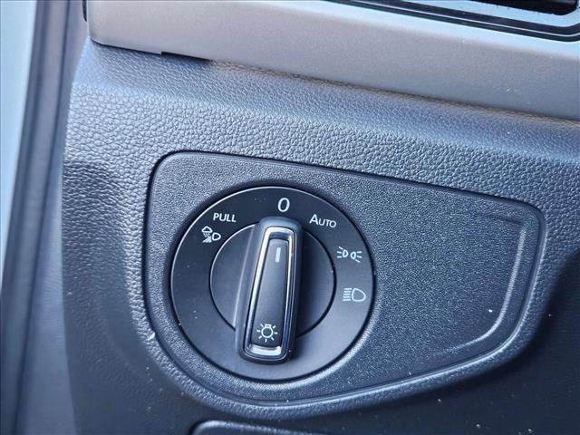 used 2021 Volkswagen Atlas Cross Sport car, priced at $25,499