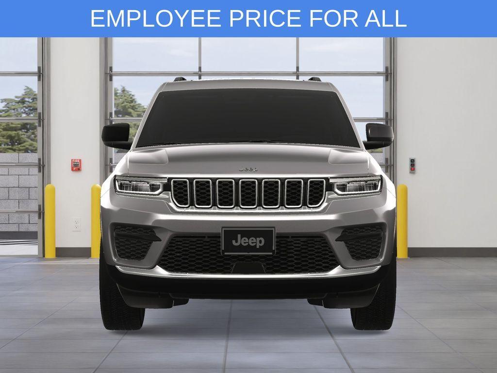 new 2025 Jeep Grand Cherokee car, priced at $41,317