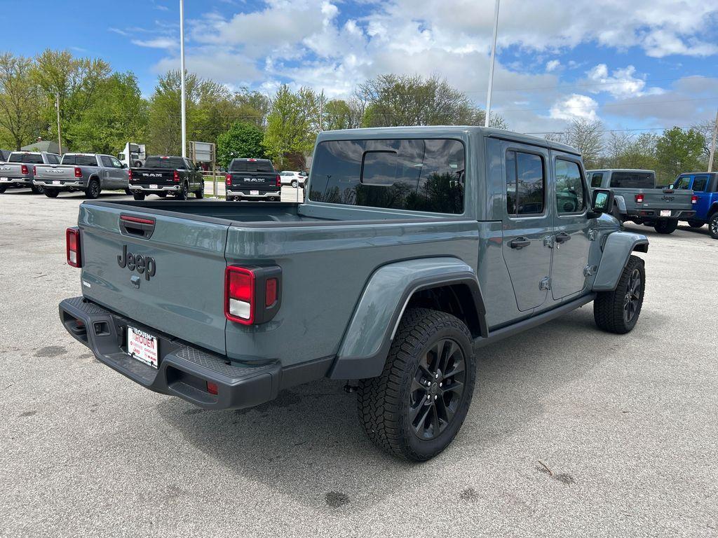 new 2025 Jeep Gladiator car, priced at $39,026