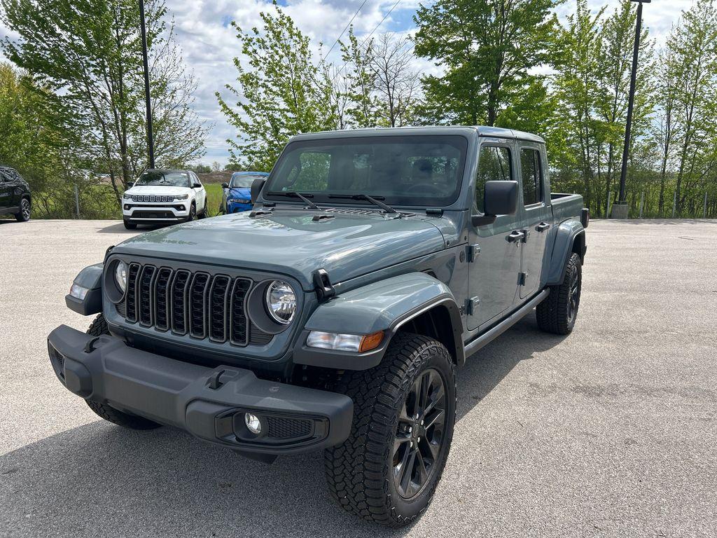 new 2025 Jeep Gladiator car, priced at $39,026
