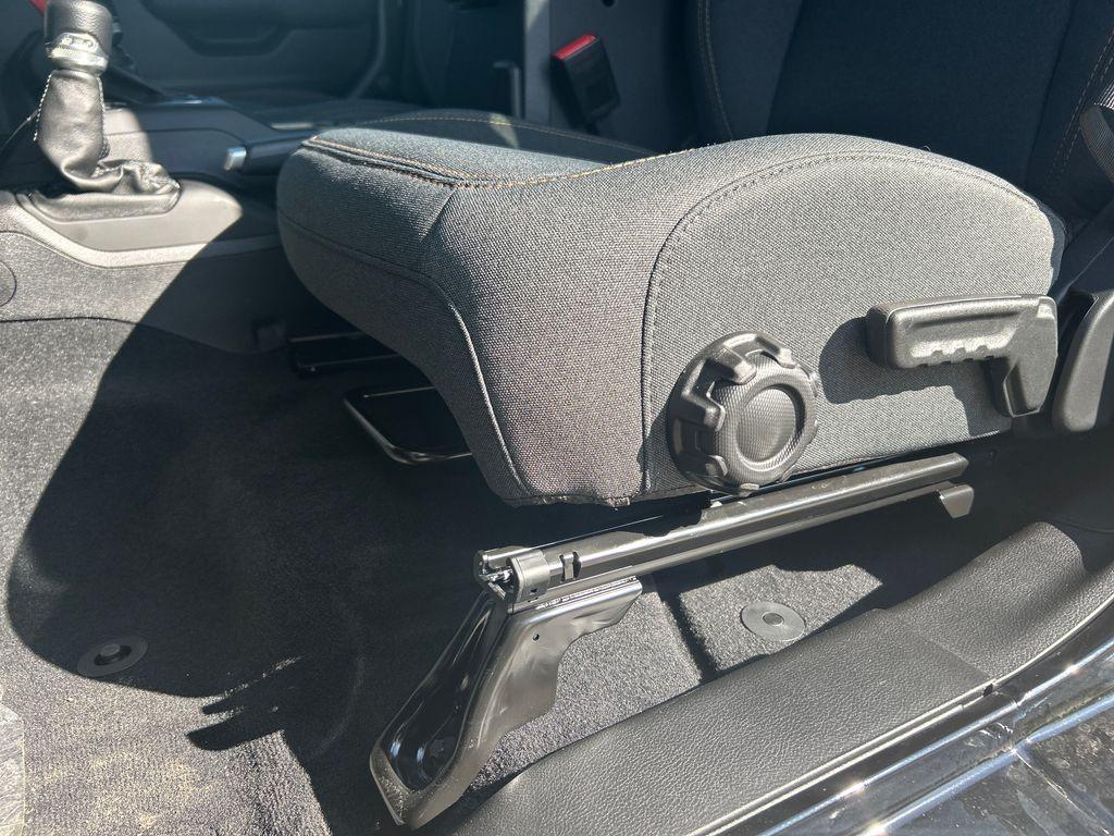 new 2025 Jeep Gladiator car, priced at $43,195