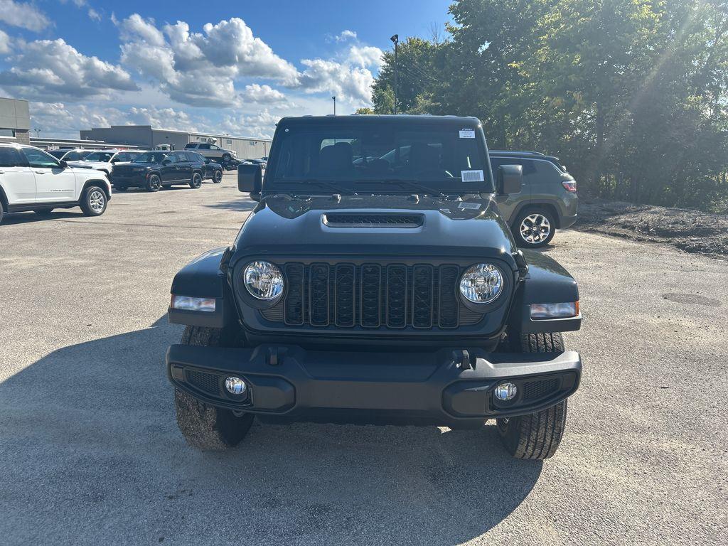 new 2025 Jeep Gladiator car, priced at $43,195