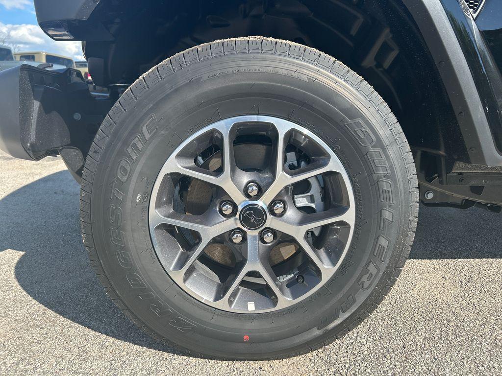 new 2025 Jeep Gladiator car, priced at $43,195