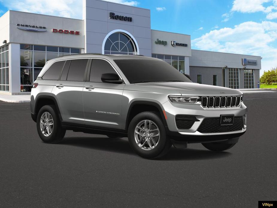 new 2024 Jeep Grand Cherokee car, priced at $40,059