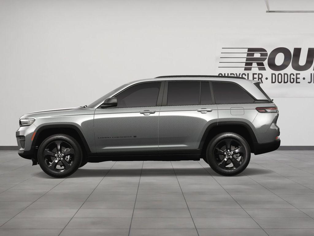 new 2025 Jeep Grand Cherokee car, priced at $43,072