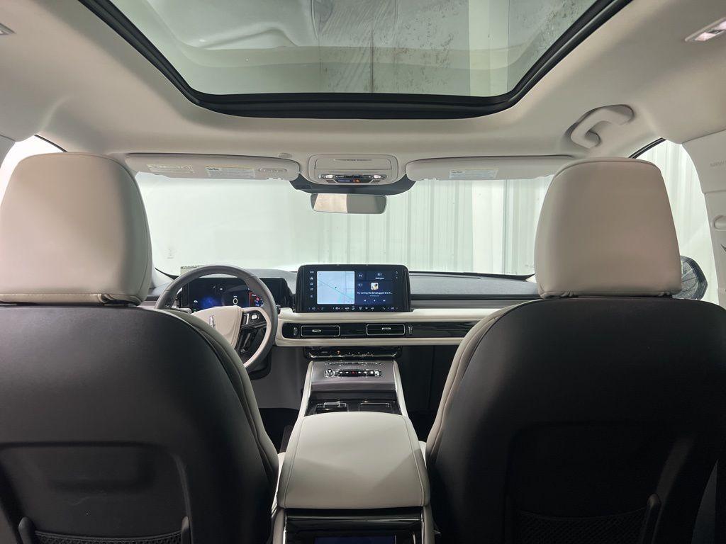 used 2025 Lincoln Aviator car, priced at $61,181