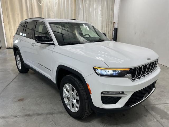 used 2023 Jeep Grand Cherokee car, priced at $33,930