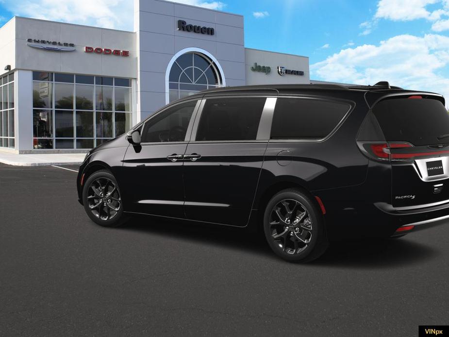 new 2024 Chrysler Pacifica car, priced at $41,429