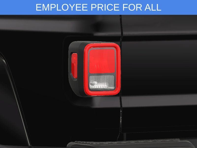 new 2025 Jeep Gladiator car, priced at $45,747