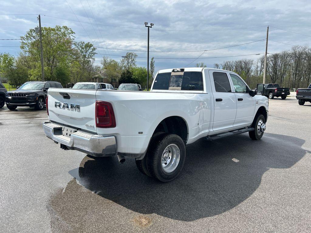 new 2025 Ram 3500 car, priced at $70,027