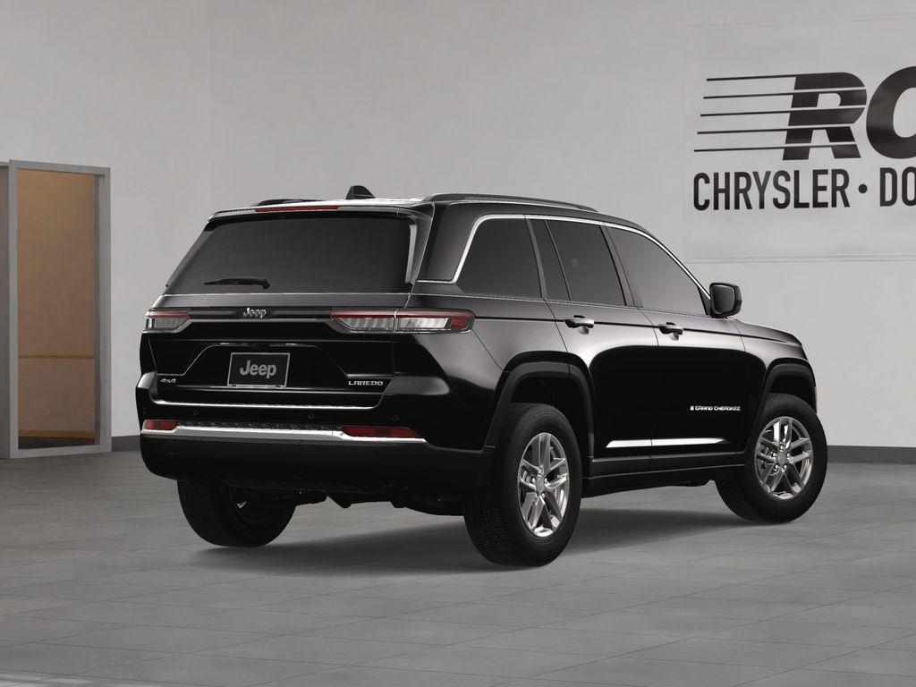 new 2025 Jeep Grand Cherokee car, priced at $38,628