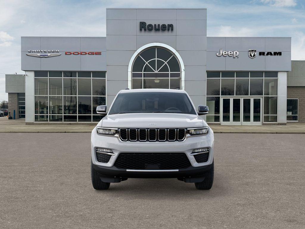 new 2025 Jeep Grand Cherokee car, priced at $50,890