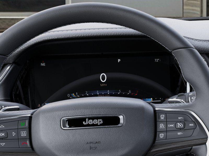 new 2025 Jeep Grand Cherokee car, priced at $50,890