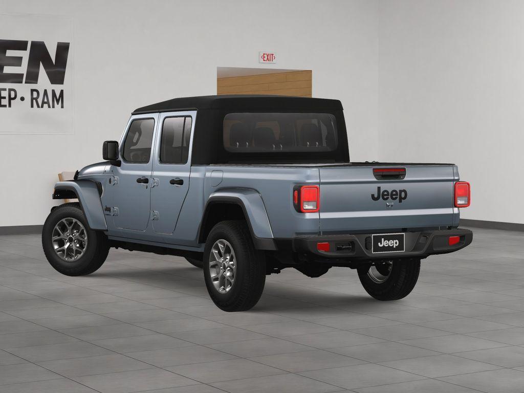new 2025 Jeep Gladiator car, priced at $45,195