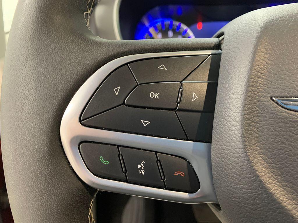 used 2024 Chrysler Pacifica car, priced at $33,598