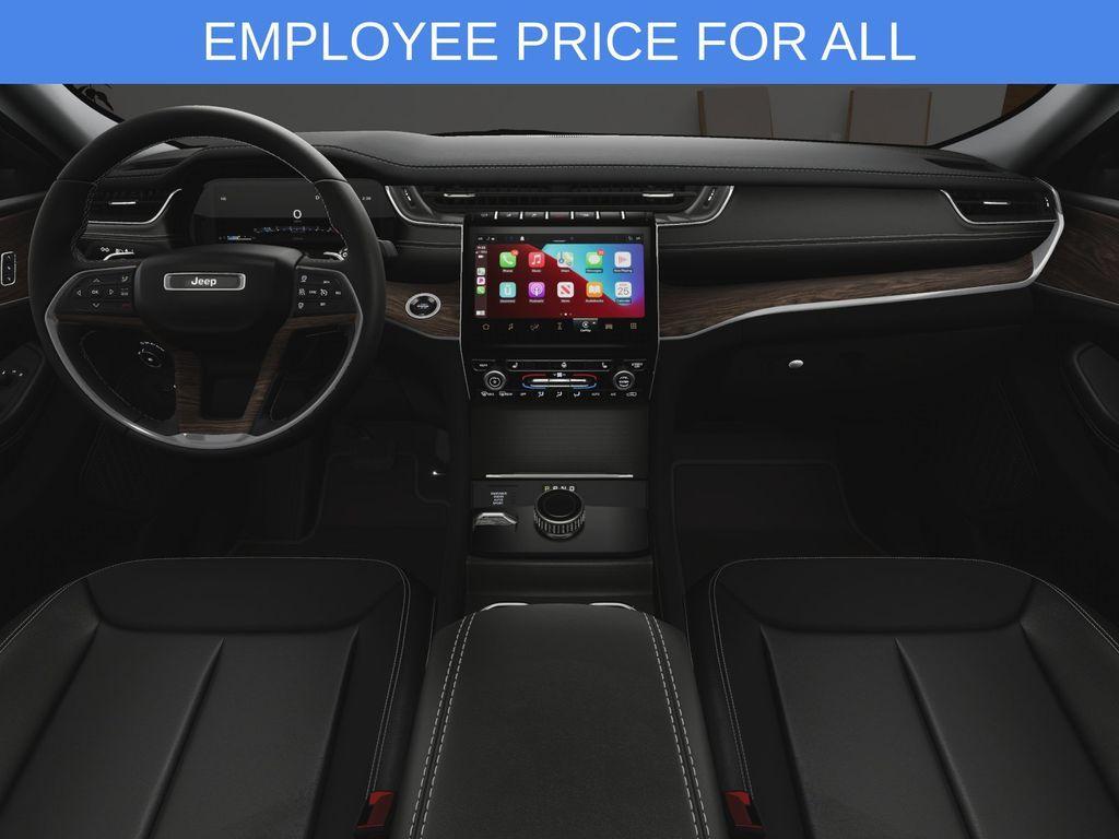 new 2025 Jeep Grand Cherokee car, priced at $52,735