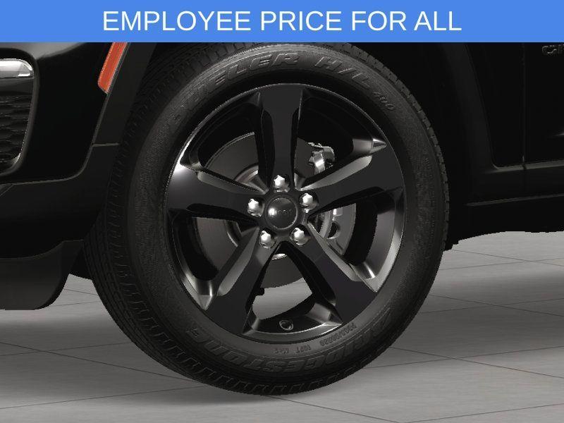 new 2025 Jeep Grand Cherokee car, priced at $52,735