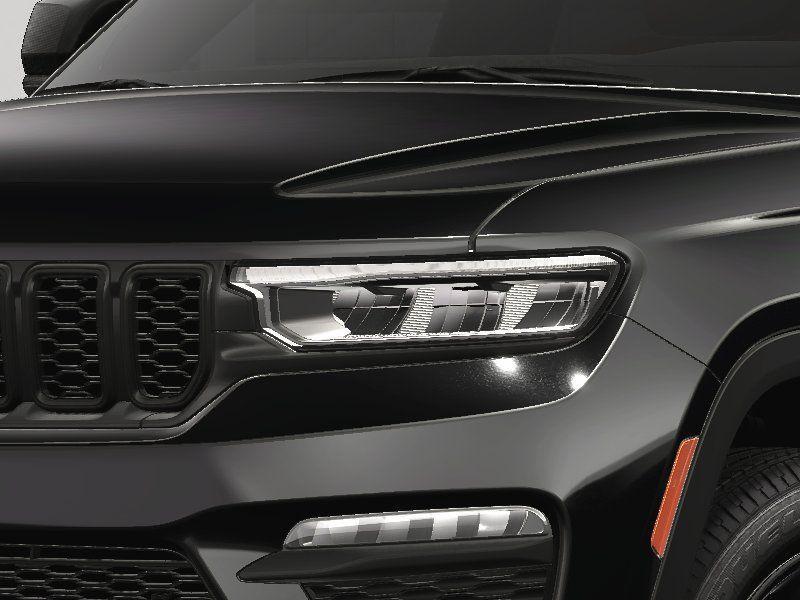 new 2025 Jeep Grand Cherokee car, priced at $47,247