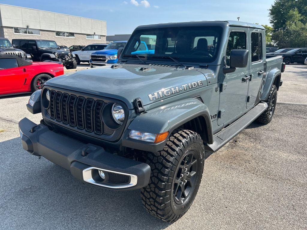 new 2025 Jeep Gladiator car, priced at $43,497