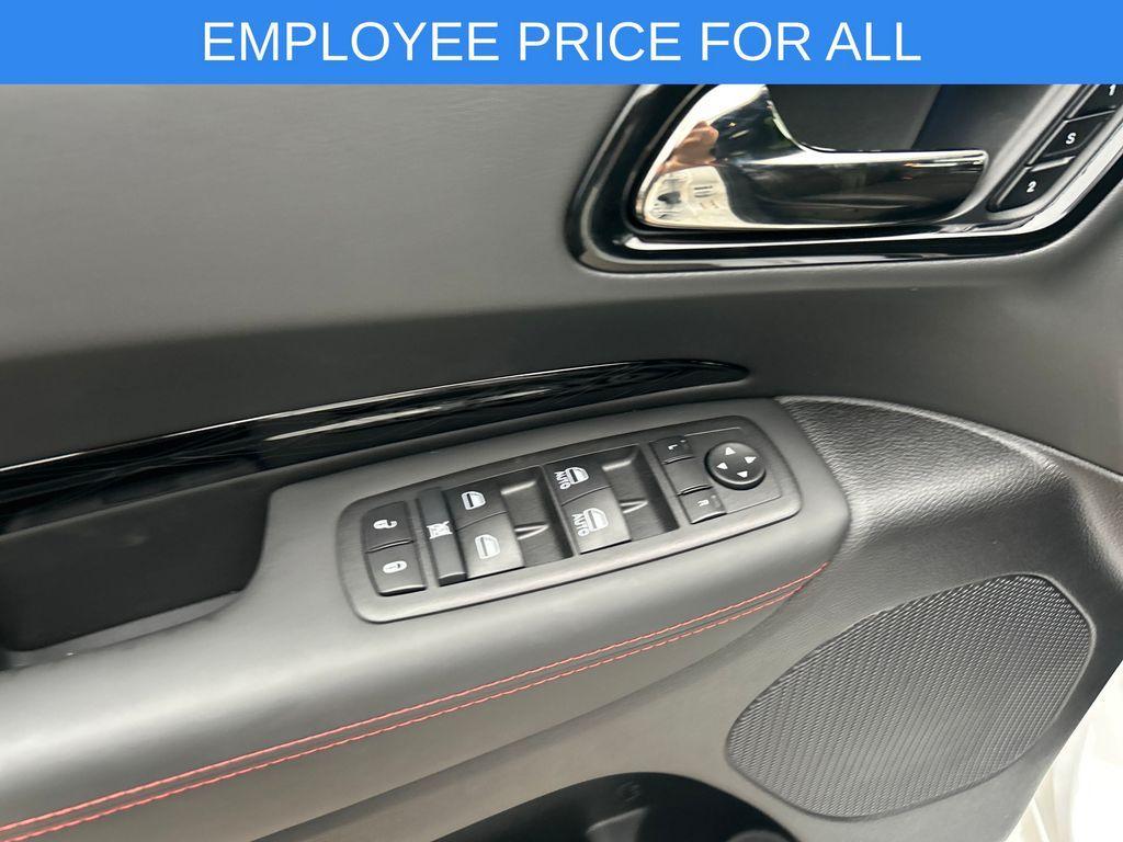 new 2025 Dodge Durango car, priced at $45,269