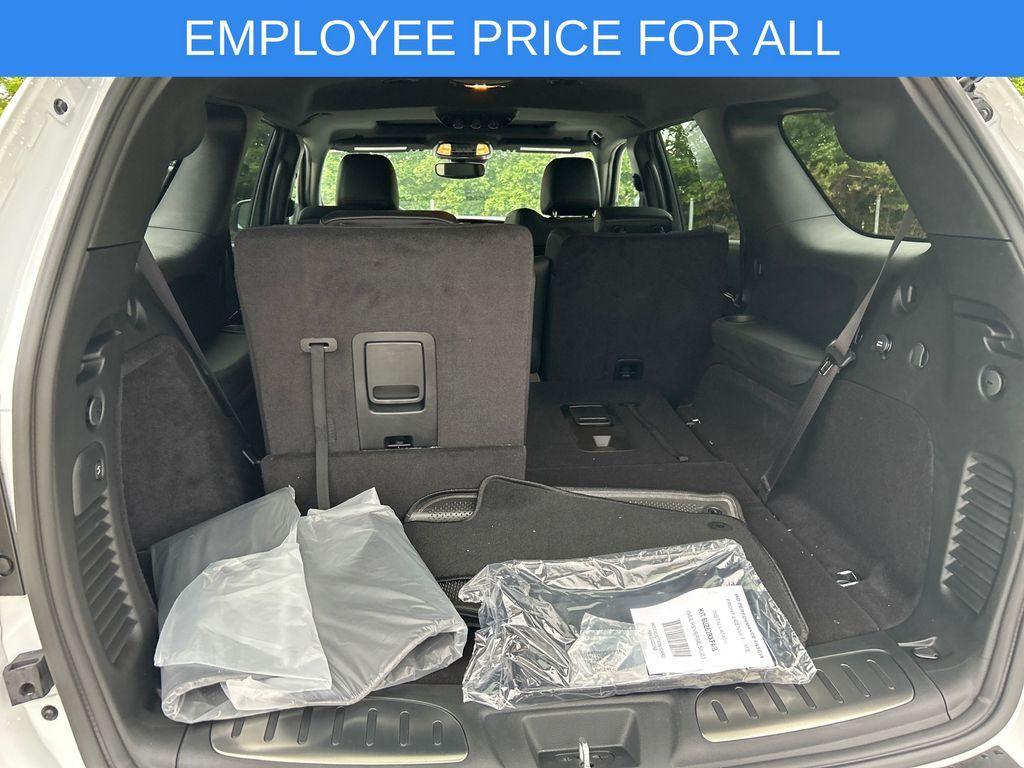 new 2025 Dodge Durango car, priced at $45,269