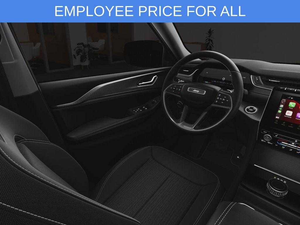 new 2025 Jeep Grand Cherokee L car, priced at $41,626