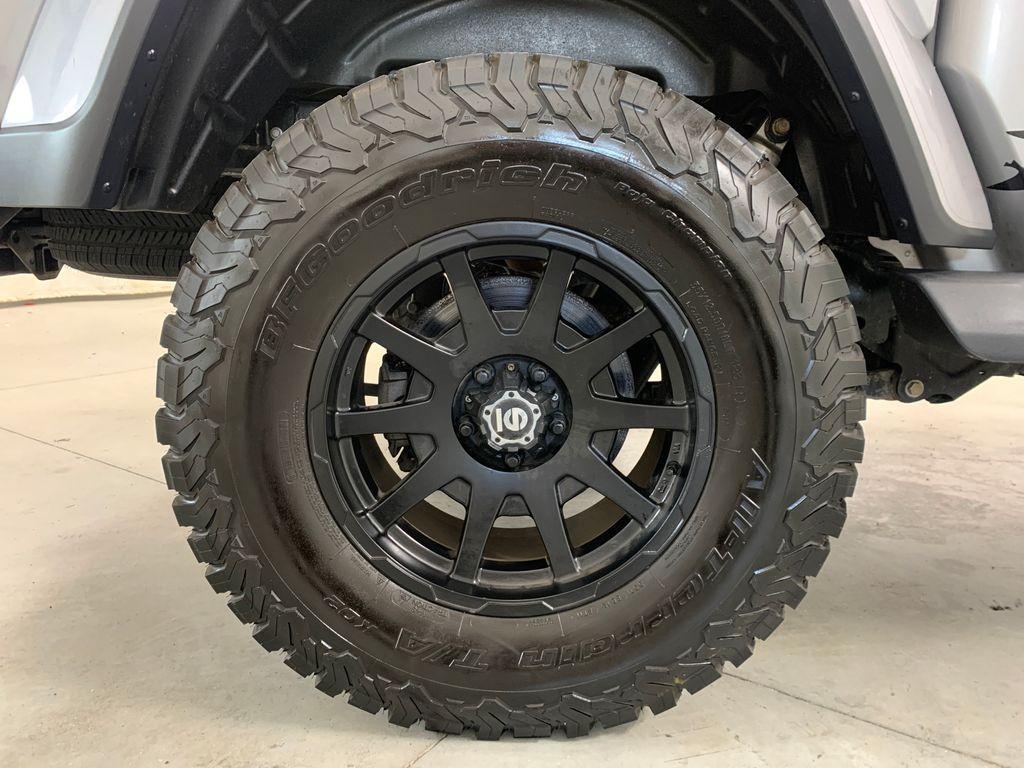 used 2020 Jeep Gladiator car, priced at $38,175