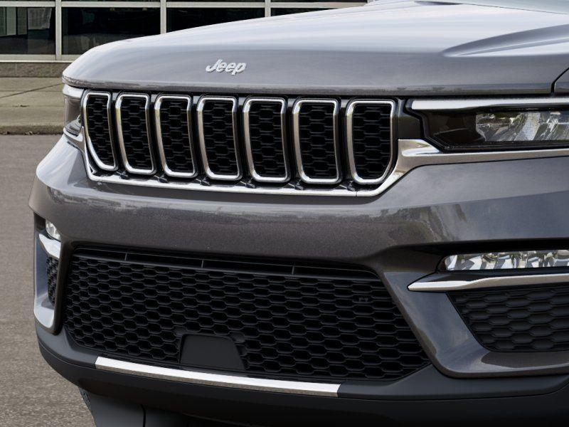 new 2025 Jeep Grand Cherokee car, priced at $54,235