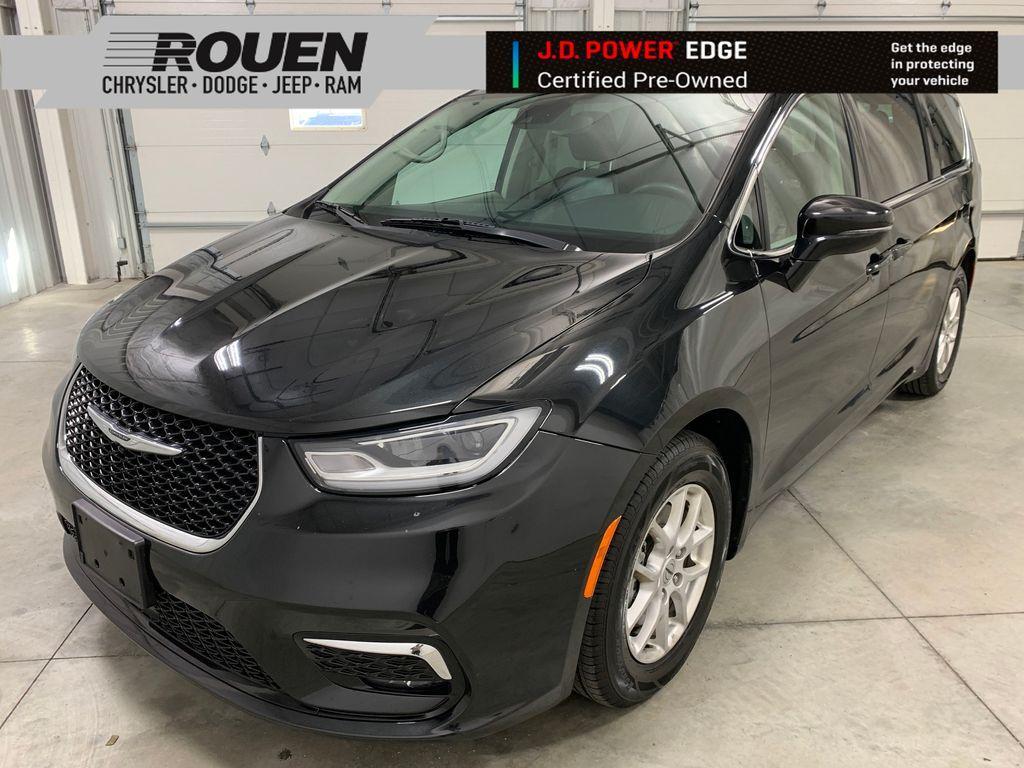 used 2022 Chrysler Pacifica car, priced at $20,997