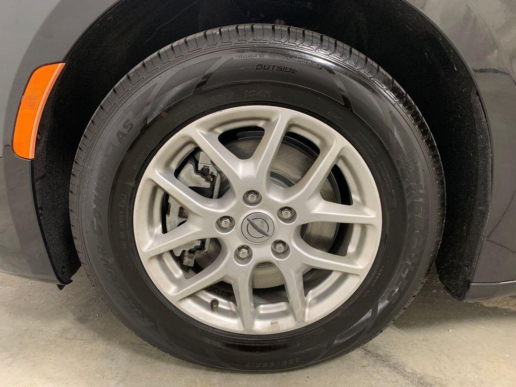 used 2022 Chrysler Pacifica car, priced at $20,997