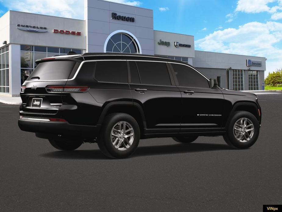 new 2024 Jeep Grand Cherokee L car, priced at $41,706