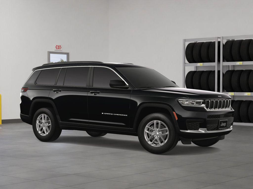 new 2024 Jeep Grand Cherokee L car, priced at $40,206